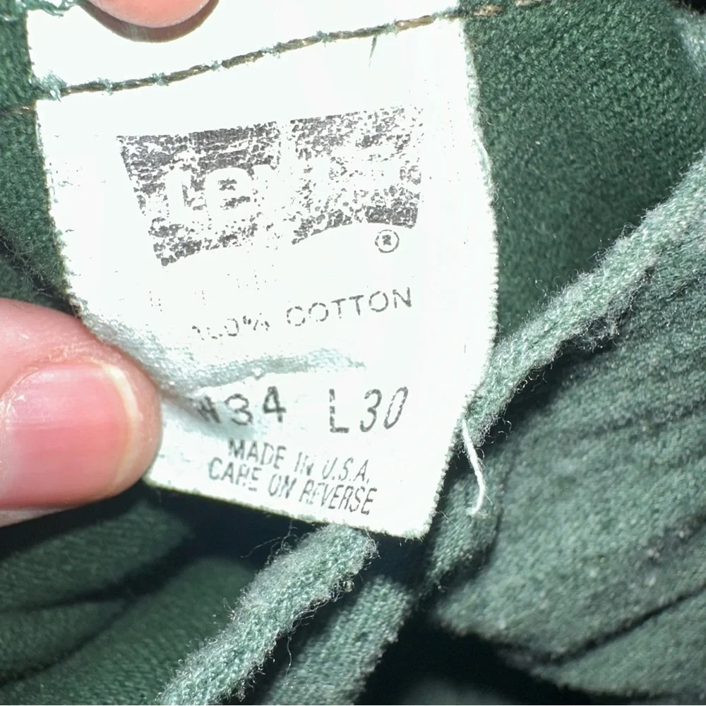 Vintage Levi’s 560 Dark Green Jeans 34x30 USA Made Tapered Fit Fall Holiday